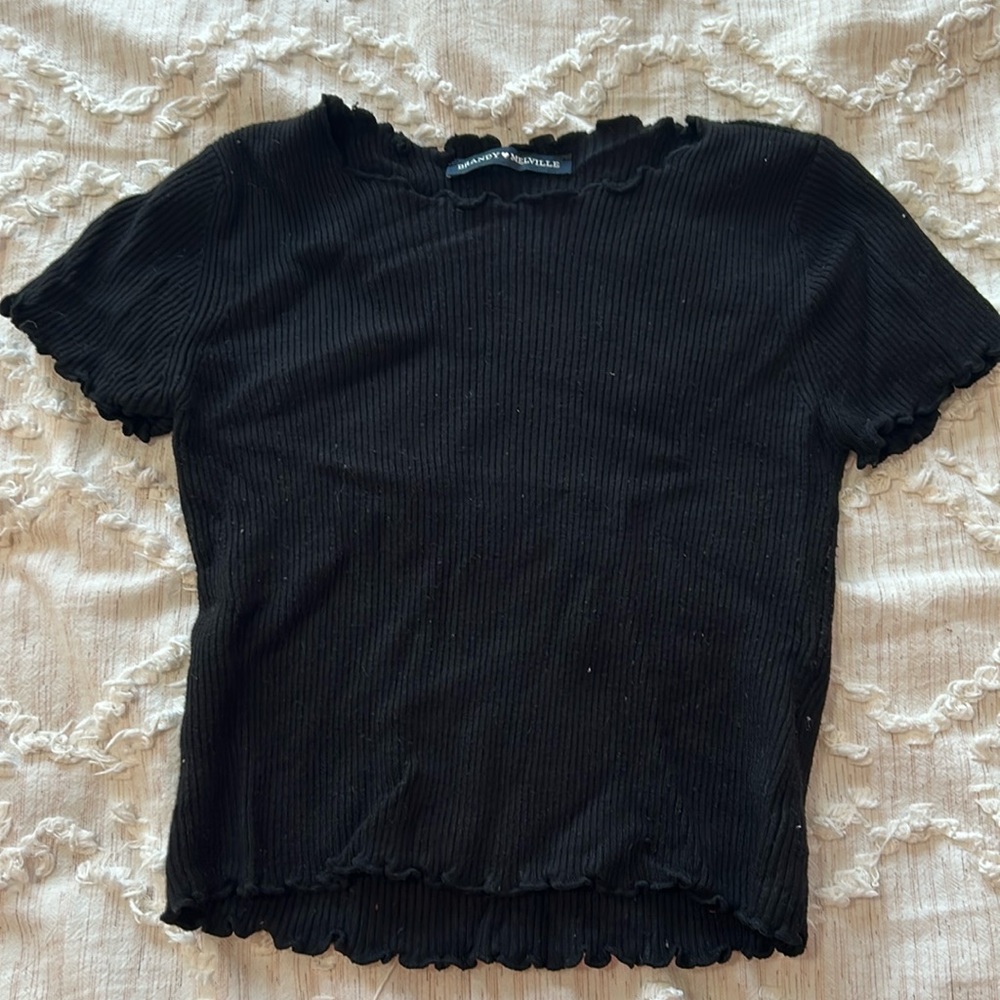 black brandy melville t shirt